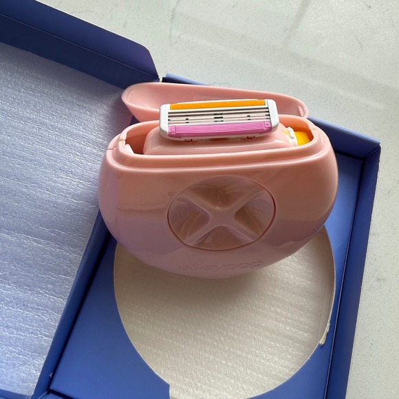 Alleyoop All-in-One Portable On-the-Go Refillable Razor - Dusty Pink - NWB - Picture 6 of 10